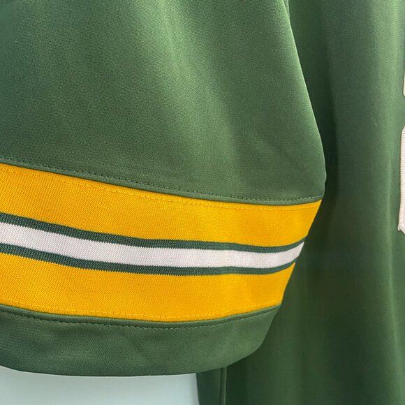 Nike Green Bay Packers Josh Jacobs #8 Jersey Green - Picture 6 of 10